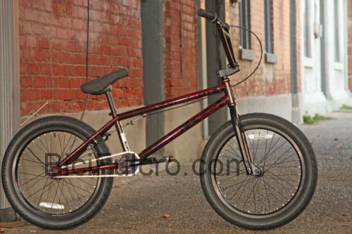 DK Helio recensioni e scheda tecnica